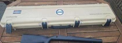 Remington 700 police met originele Accuracy AT chassis