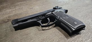Beretta FS92 .22 pistool - als nieuw