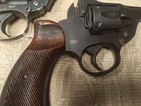 Enfield en Webley Revolvers WW2