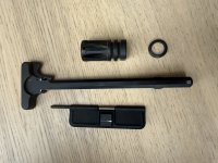 LDT AR15 standard Flashhider M16a2 + charging handle & dust cover
