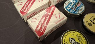 Luchtbuks pellets en pluimpjes