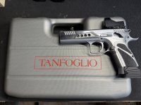 Tanfoglio Limited Custom Large Frame 9mm + Toni System ZR-4 – compleet €1.000