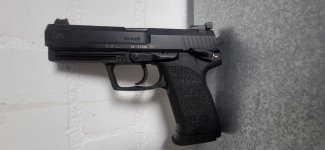Heckler & Koch USP 9mm.