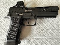 Sig Sauer P320 Spectre ‘Custom Works’