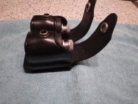 HKS 586 Speedloaders 2x en houder (leder)